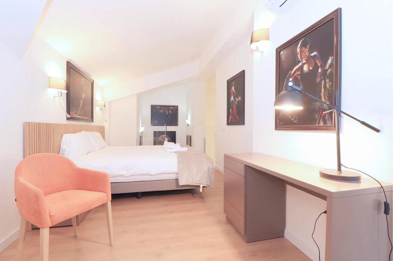 Del Parque Flats Exclusive Lejlighed Málaga Eksteriør billede